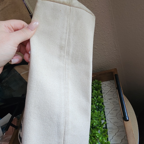 Kate Spade ‘Cinema City’ Popcorn Movie Tote Bag - Picture 10 of 14